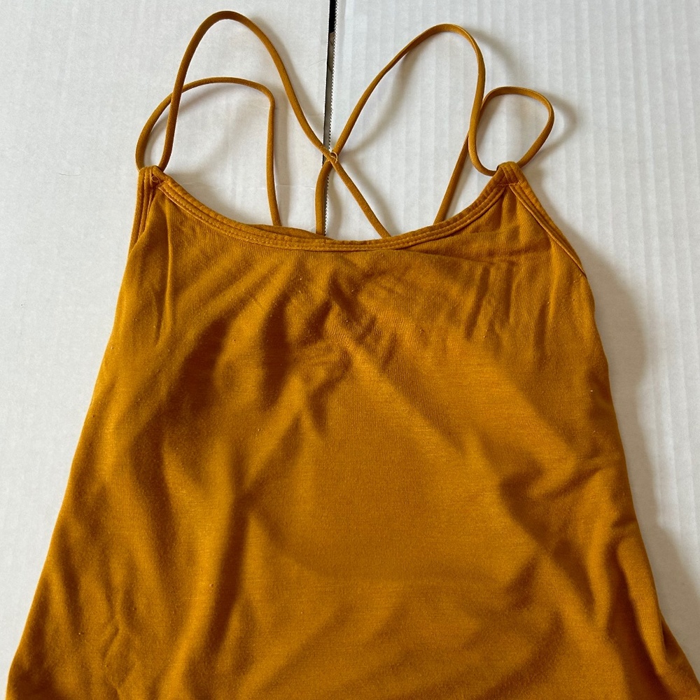 Active USA crop top, built in bra, Small